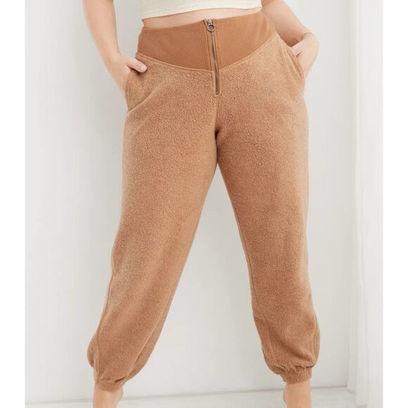 Aerie Pants - Aerie Women's Dark Tan Sherpa Fleece Corset Joggers - Size XL Extra Large